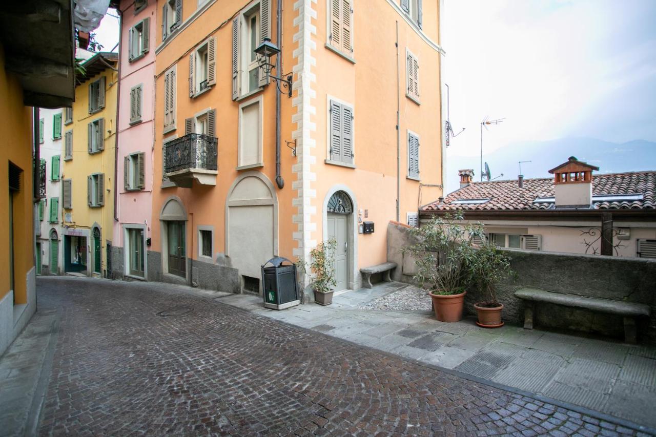 La Chicca Di Paola Apartment Lovere Exterior photo