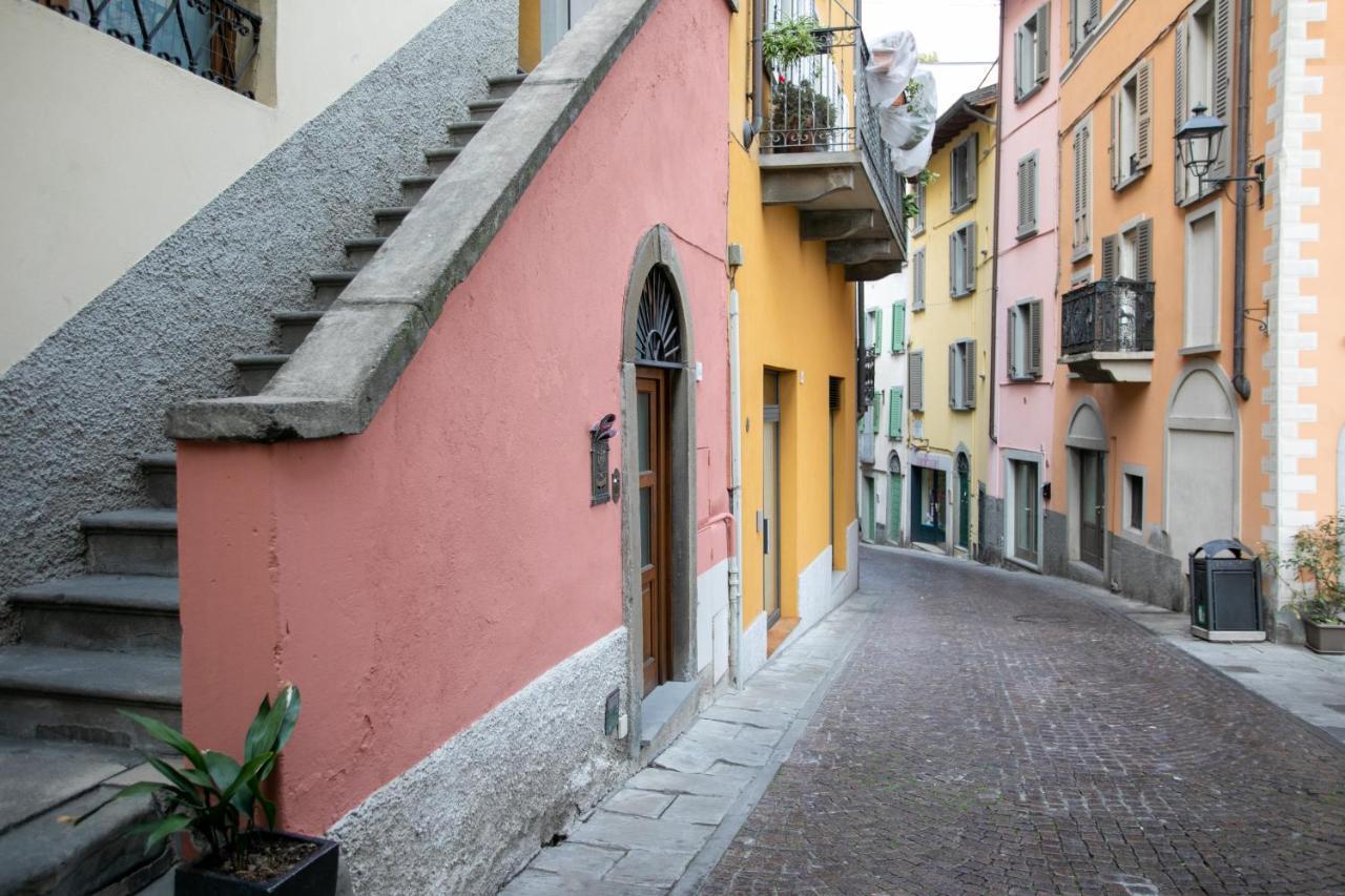 La Chicca Di Paola Apartment Lovere Exterior photo